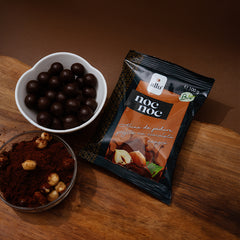 Noc Noc - Alune de pădure prăjite cu ciocolată neagră, 100g, ecologic