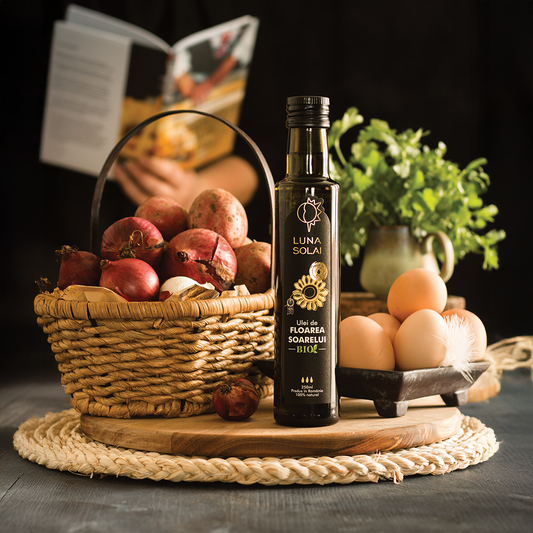 Ulei de Floarea Soarelui presat la rece, Luna Solai, ecologic, 250 ml