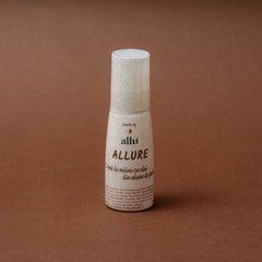 Allure - Cremă de mâini cu ulei din alune de pădure, 50g